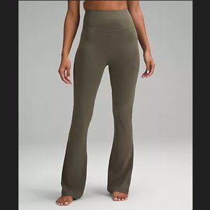 Lululemon Groove Super-High-Rise Flared Pant